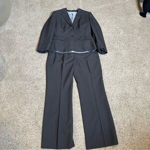 Tahari Women's Charcoal Pinstripe Two-Piece Suit Pants & Jacket